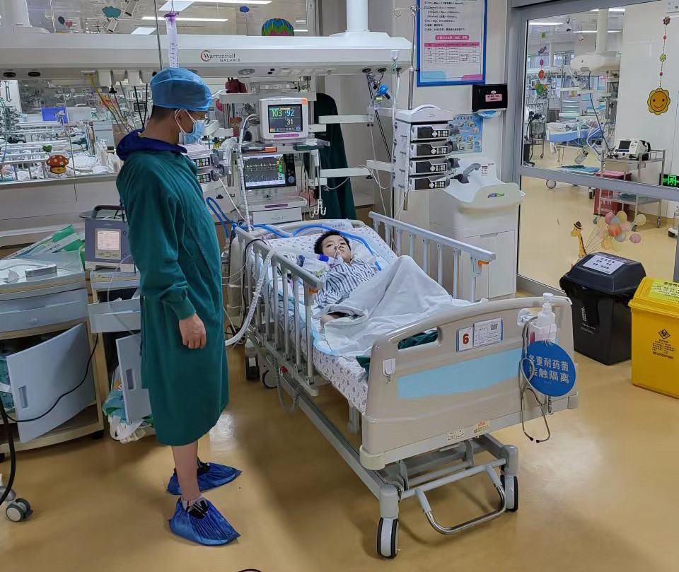 东兰县跨省救护车出租公司