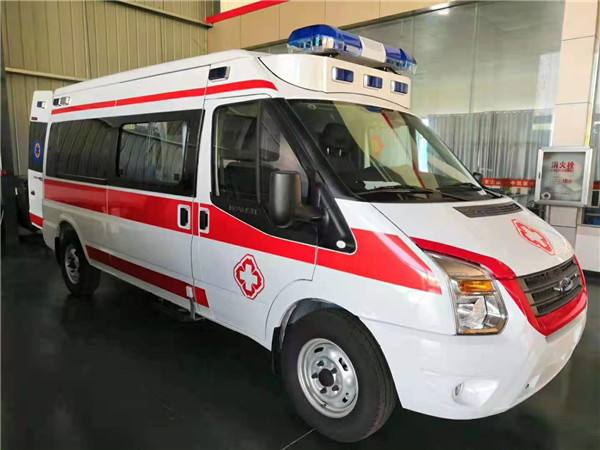 东兰县福特V362救护车